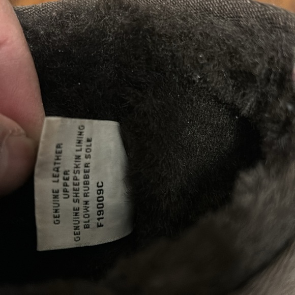 Ugg Australia classic short boot. - Picture 8 of 9